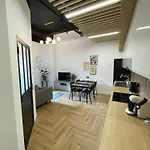 Aleja 12 쳉스토호바