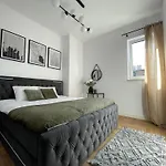 Aleja 12 Apartmán Čenstochová