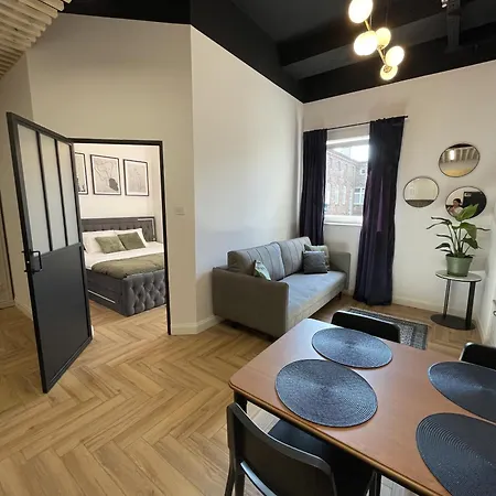 Aleja 12 Apartment