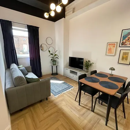 Aleja 12 Apartment