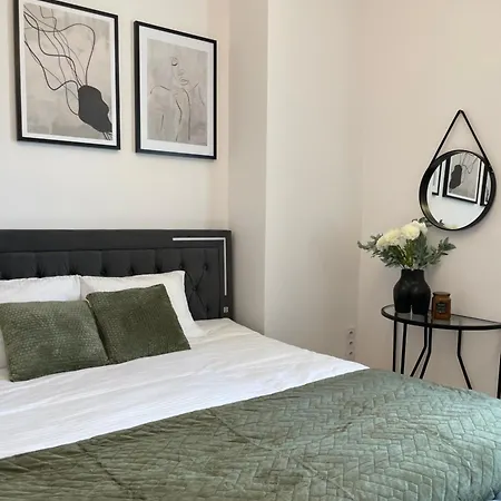 Apartment Aleja 12