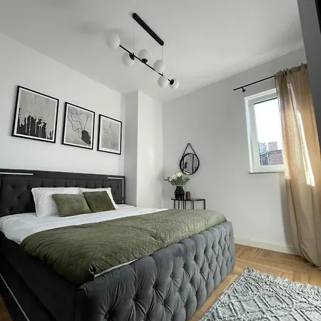 Aleja 12 Częstochowa