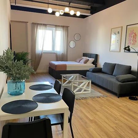 Aleja 12 Apartment *