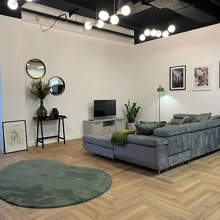 Aleja 12 Čenstochová