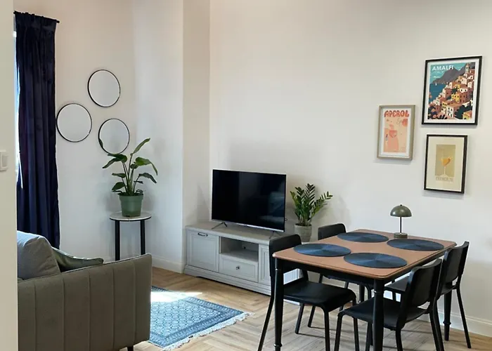 Aleja 12 Čenstochová